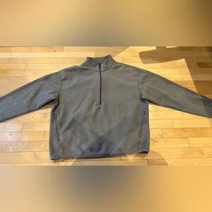 Lululemon fleece zip up sweater
Grey
Medium